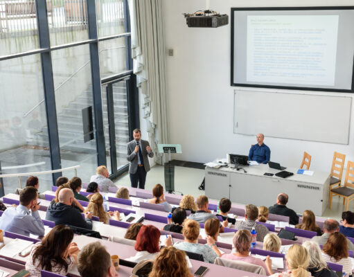 Nové přednášky na webu ČAH